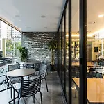 The Petel Premium Suite