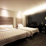 Mu Hotel