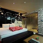 Wow Motel
