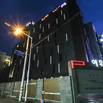 Haeundae Yeoubi Hotel