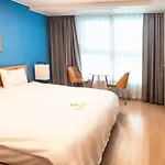 Plea De Blanc Hotel & Residence