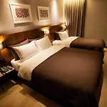 Brown Dot Hotel Busan