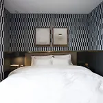 Busanjin Brown-Dot Hotel