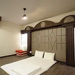 Hotel King