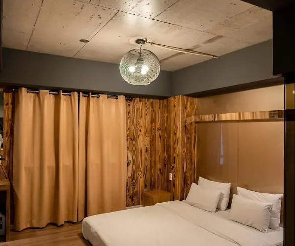 Hotel 109