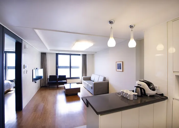 Plea De Blanc Hotel & Residence