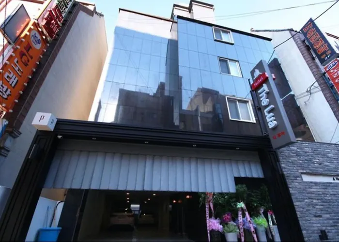 Hotel The Lua