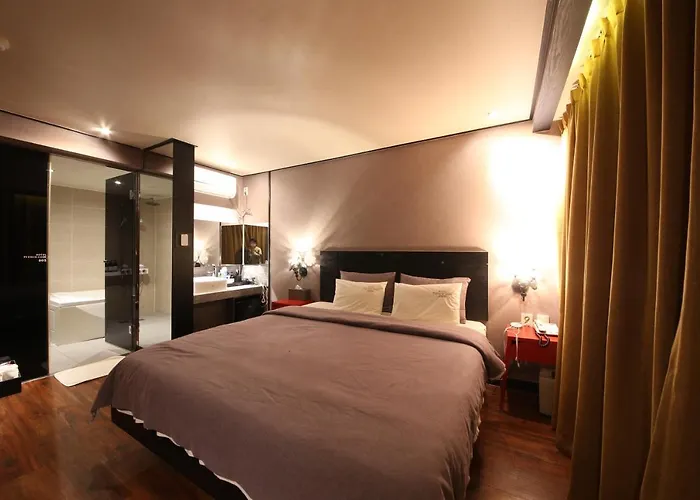 Hotel Frenchcode