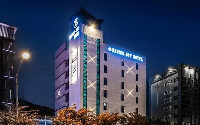 Brown Dot Hotel Jeonggwan