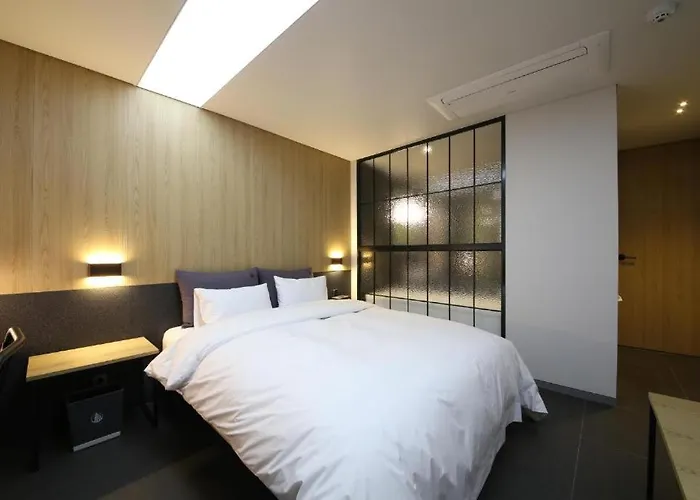 Hotel Yeoubi