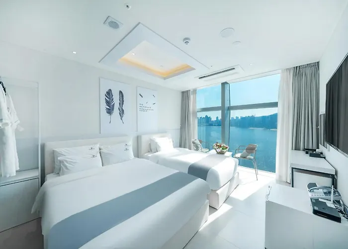 Oceanstay Hotel
