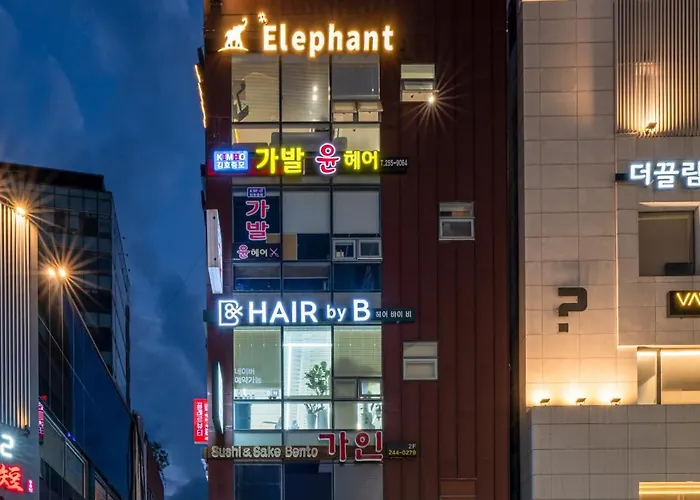 Elephant