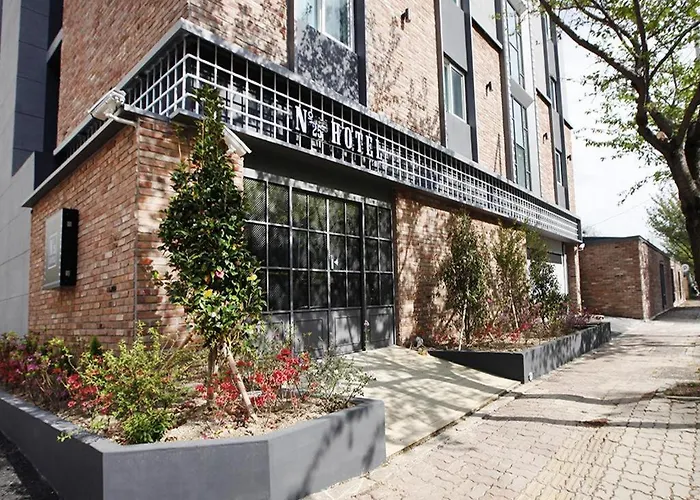 No. 25 Hotel Myeongji Oceanc City Business