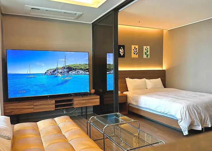 Elbon The Stay