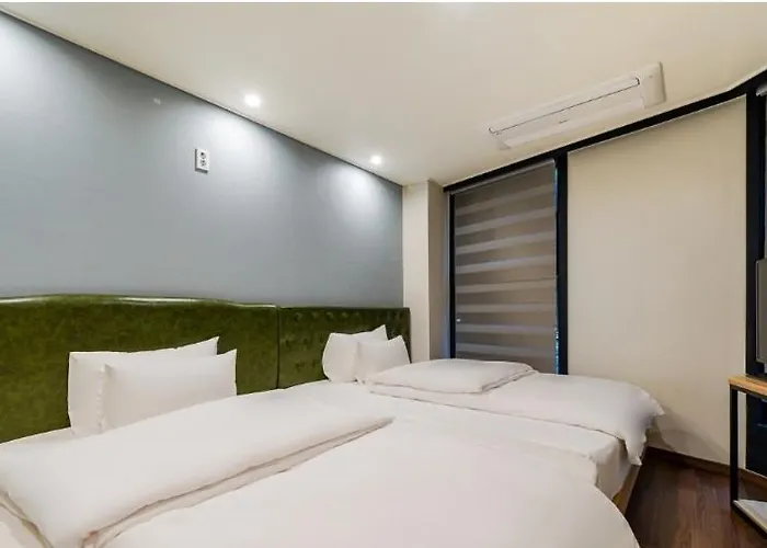 Billy Hotel