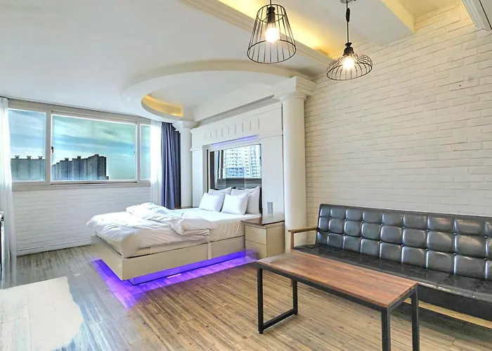 Hwamyeong Sky Hotel