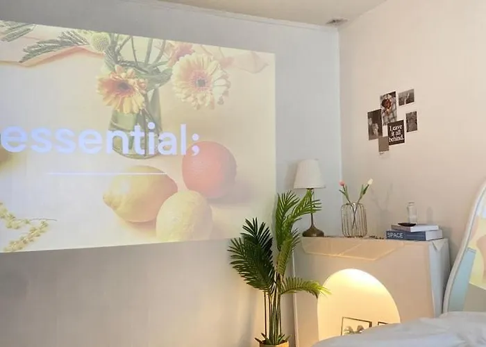 # 3Room # 4Bed # Gwangalli # Maximum 8 # Netflix # 120 Inch Beam