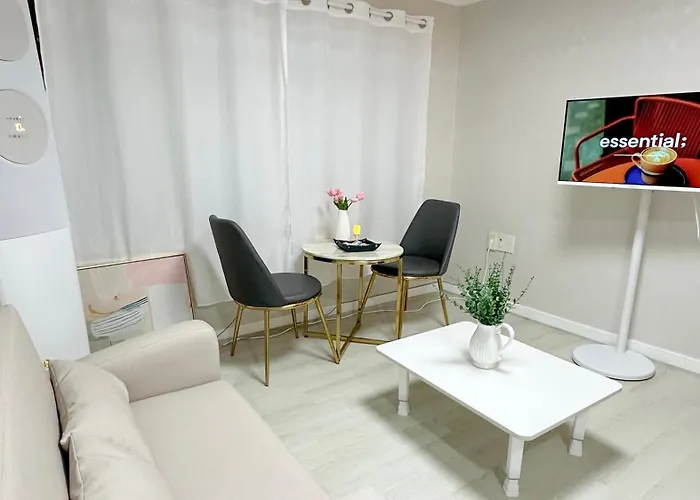 3 Rooms House 1 Minute From Gwangalli Beach