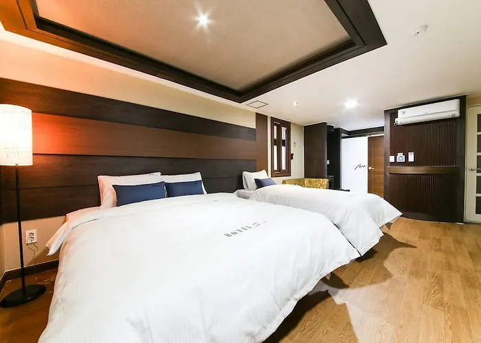 No.25 Hotel Busan Seomyeon Station