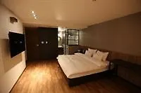 Hotel Mirage