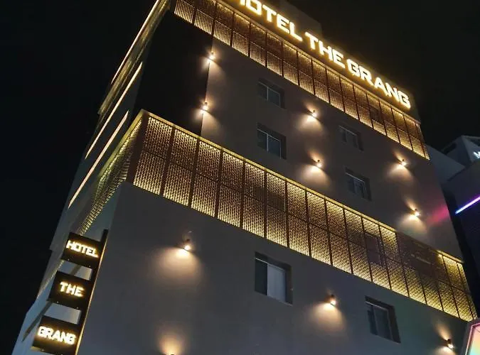 Hotel The Grang Gwangan