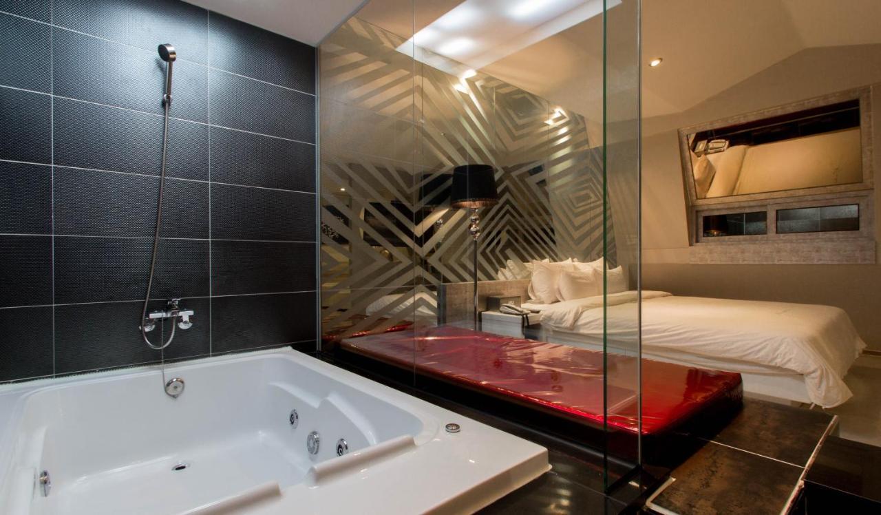 Aria Station Motel 3*