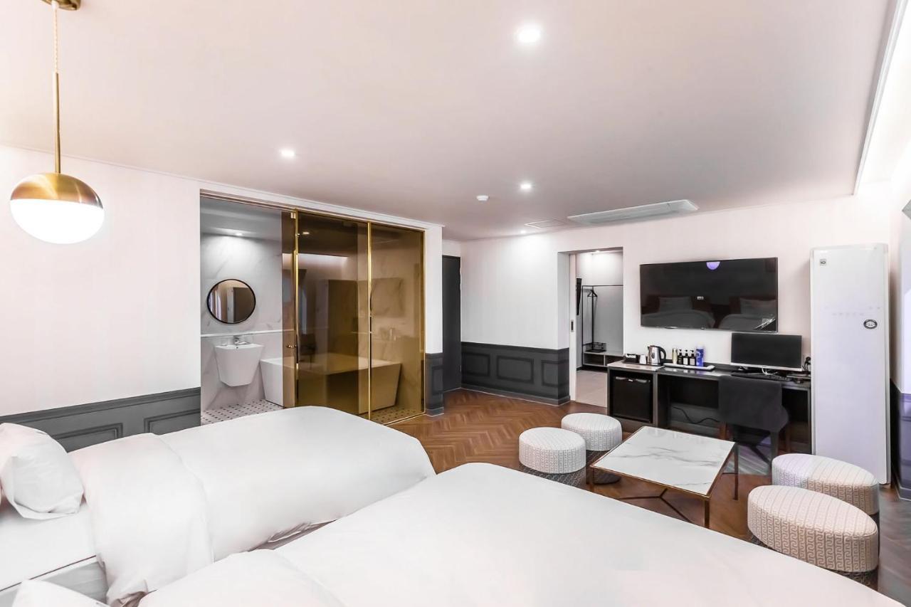 Browndot Sasang Renecite 3* Busan