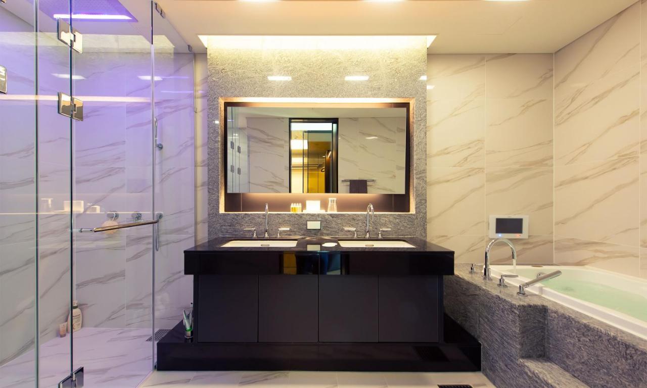 Lct Hotel 4*