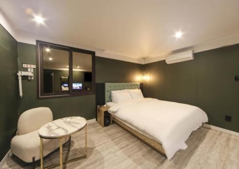 Hotel The Stone Bridge Sasang Busan