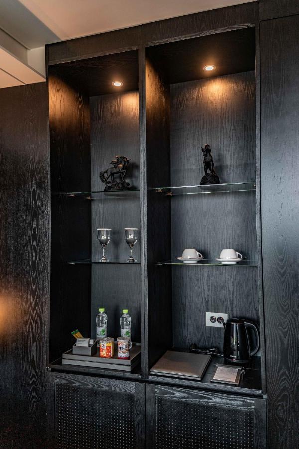 Louis Hamilton West Hotel 2*