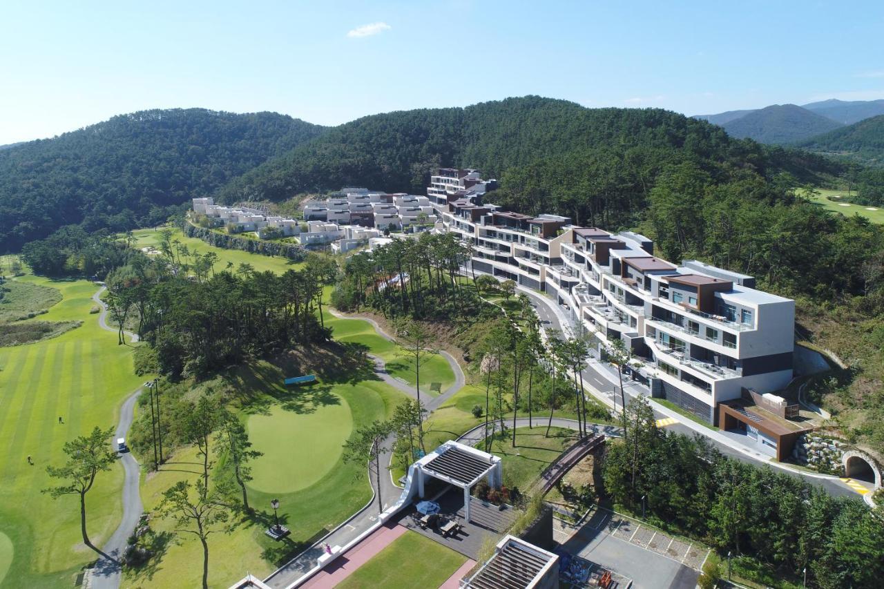 Haeundae Golf & Resort