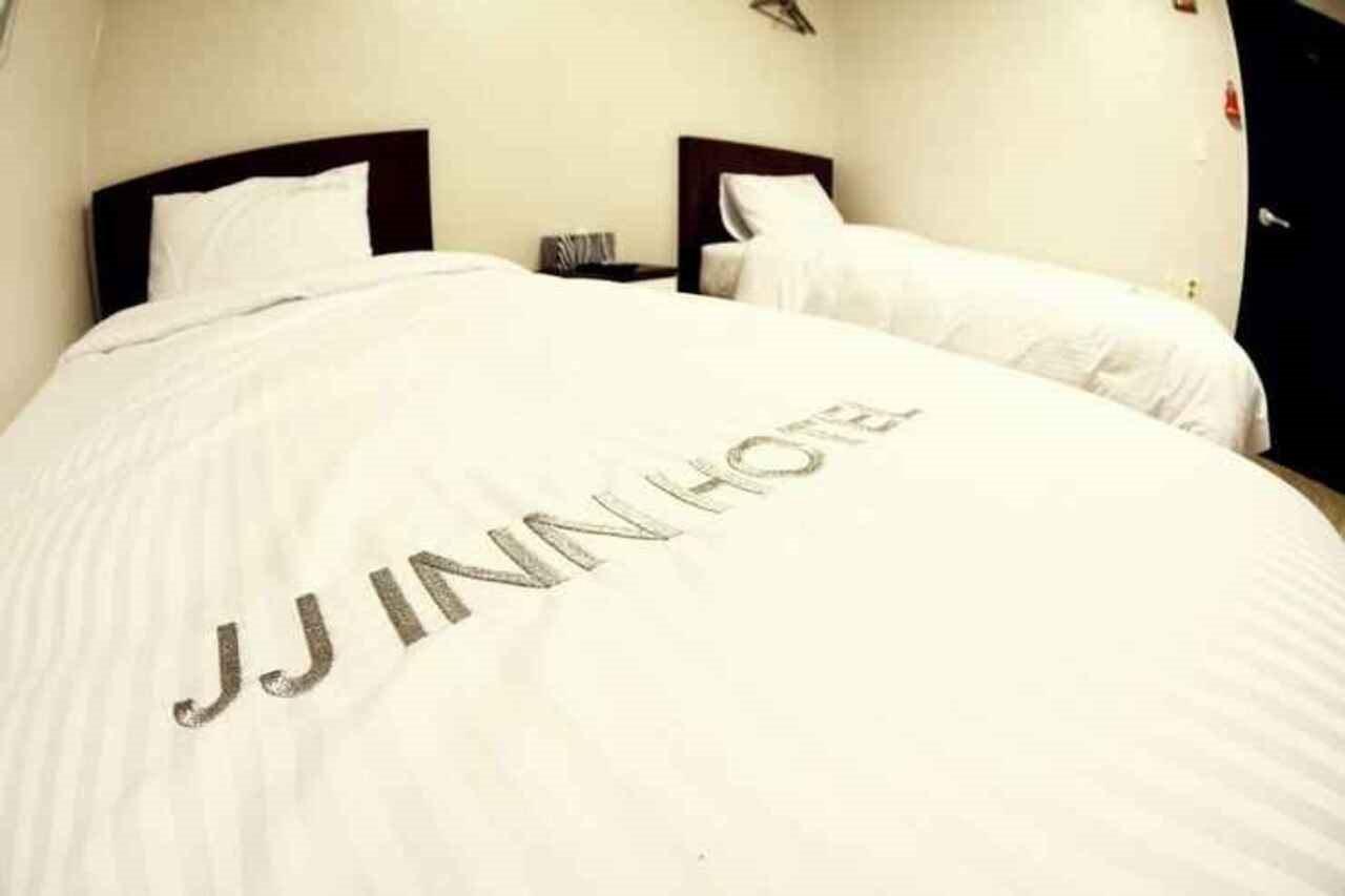 Jj Hotel 2*