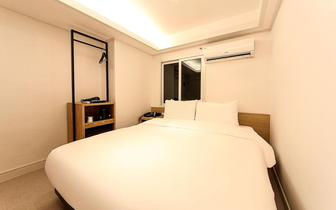 Daeyeon Business The Grang Hotel