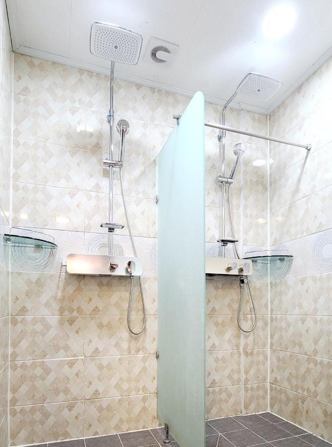 Discovery Guest house *