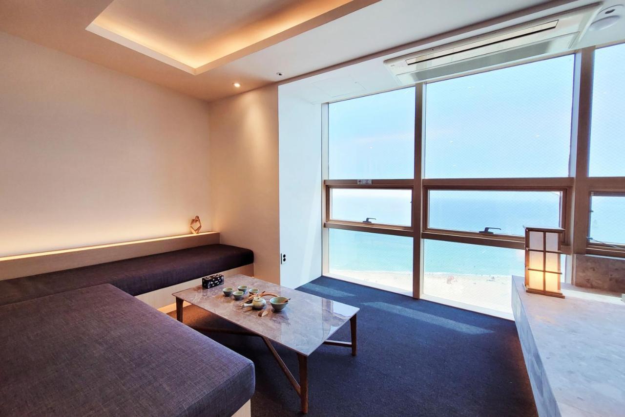 Uh Suite The Haeundae