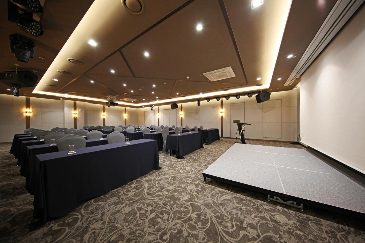 Layers Hadan Hotel 4*