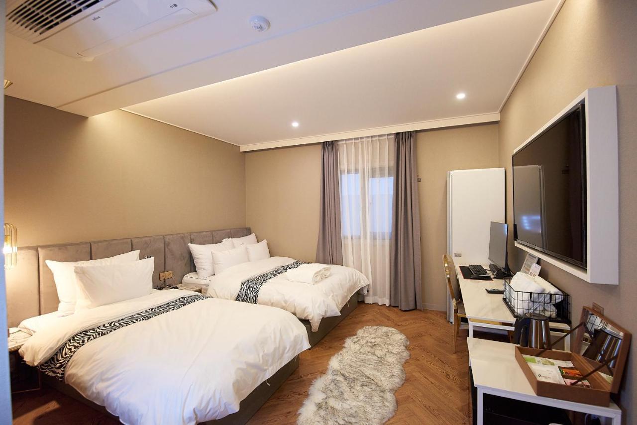 Hotel Denbasta Busan