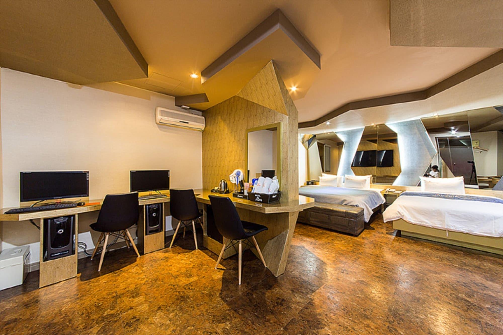 June Haeundae Motel Busan