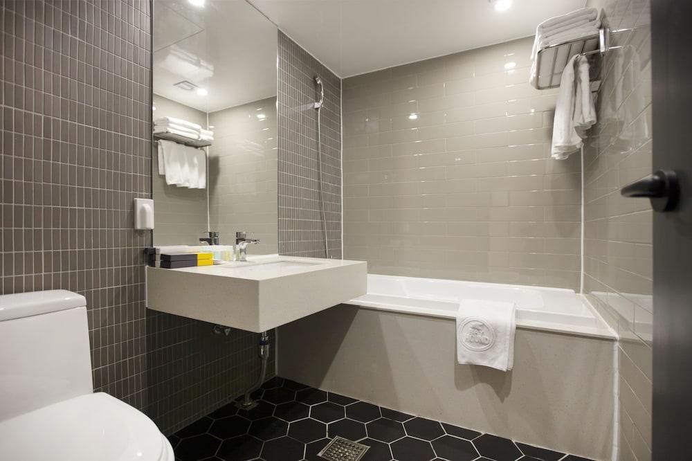 Hotel Bay Hound Busan