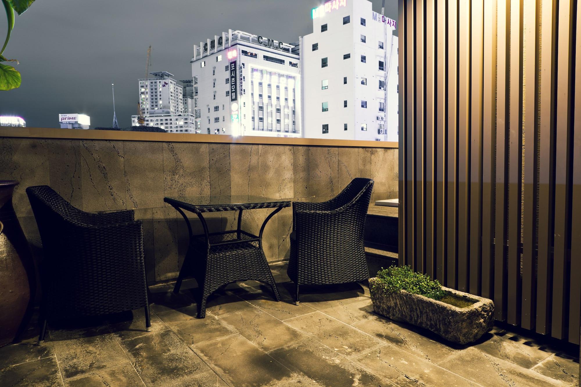 Amare Hotel