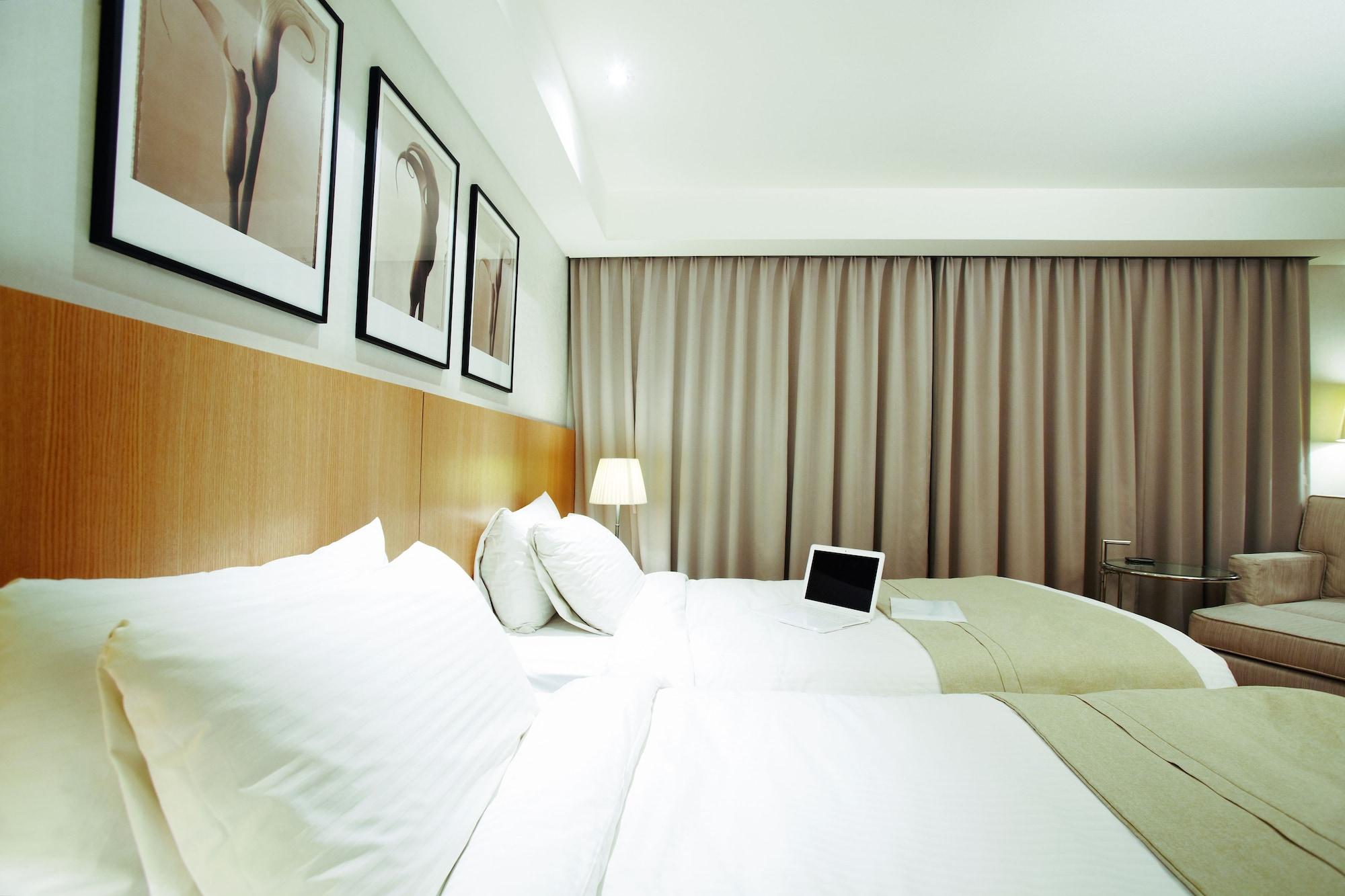 Illua Hotel 3*