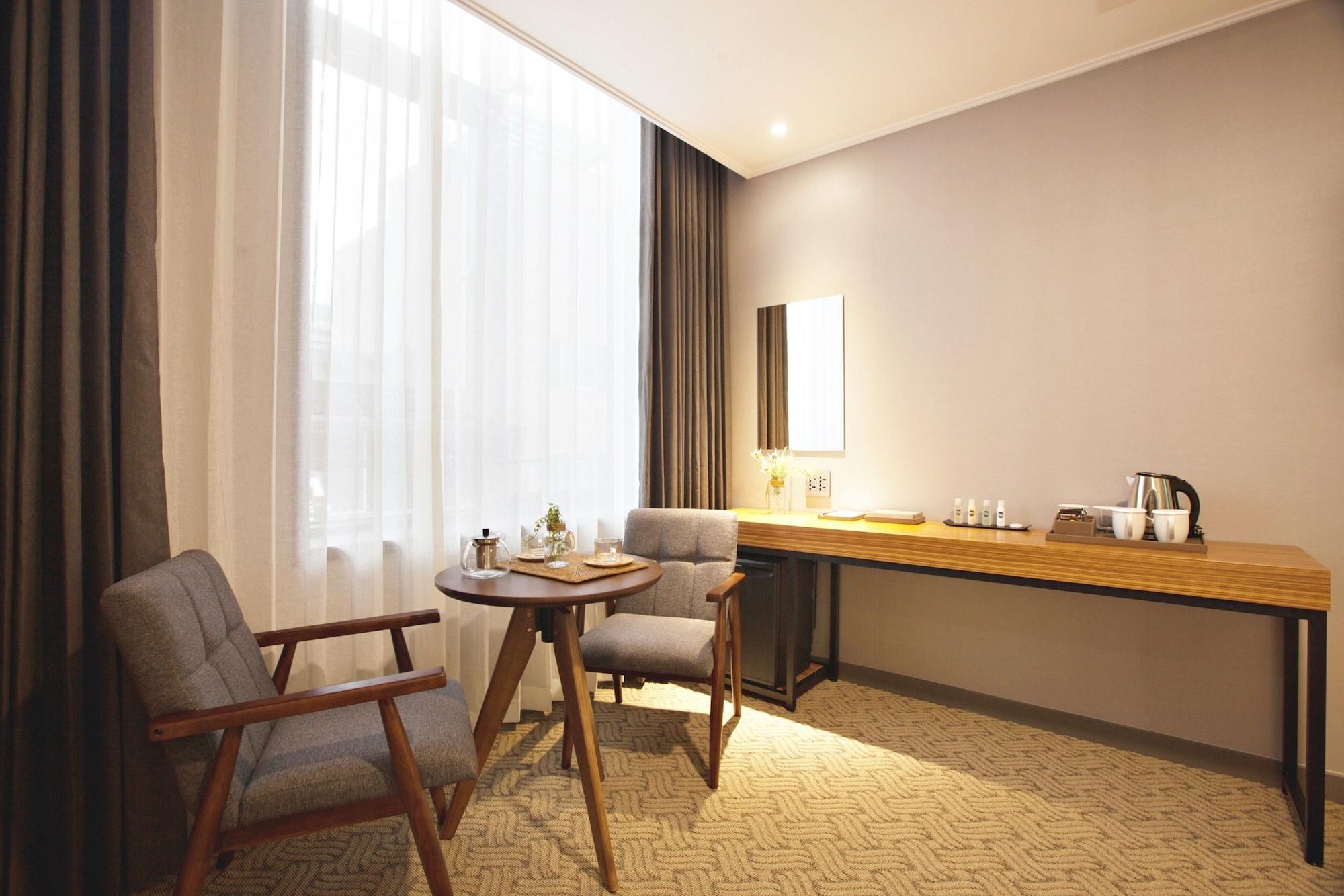 Hotel Gnb 4*