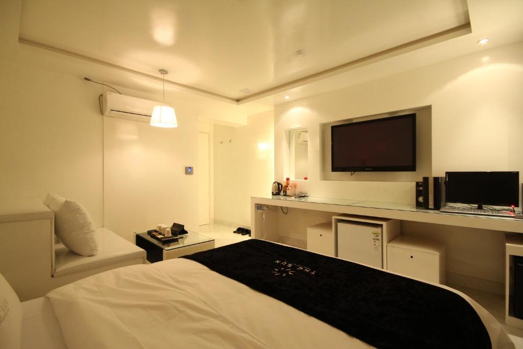 Motel The Sun 2*