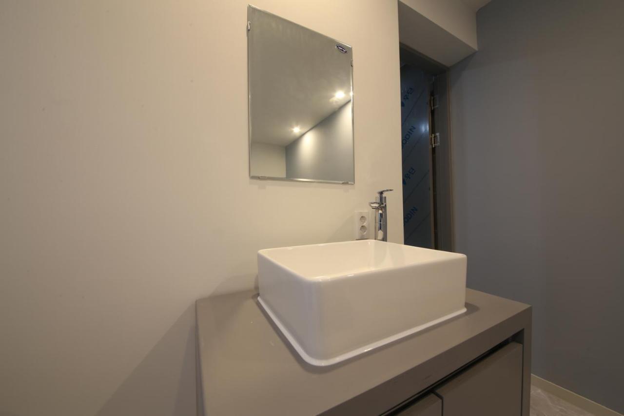 Sloth Hotel Busan Seomyeon Hotel *