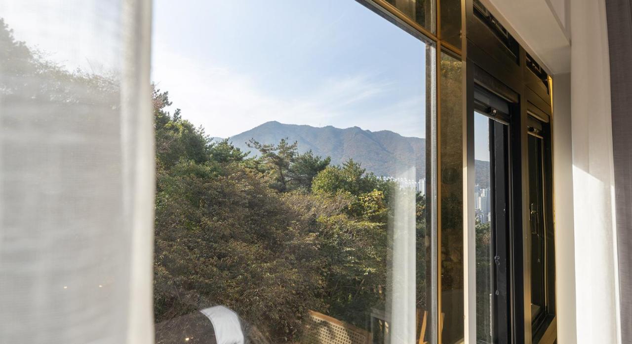 Denbasta Forest 3* Busan