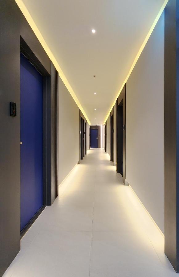 Gold Stone Hotel 3*
