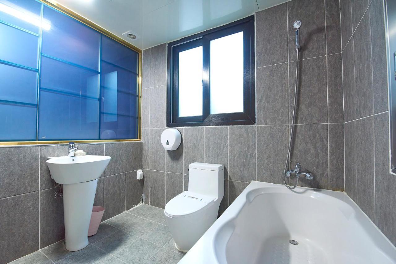 Danube Seomyeon Hotel *