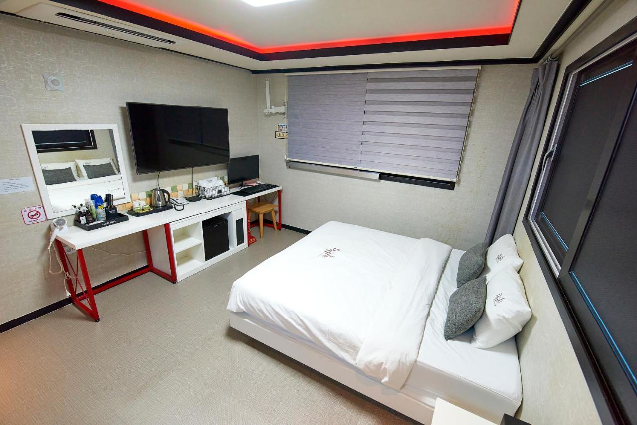 Hotel Danube Seomyeon *
