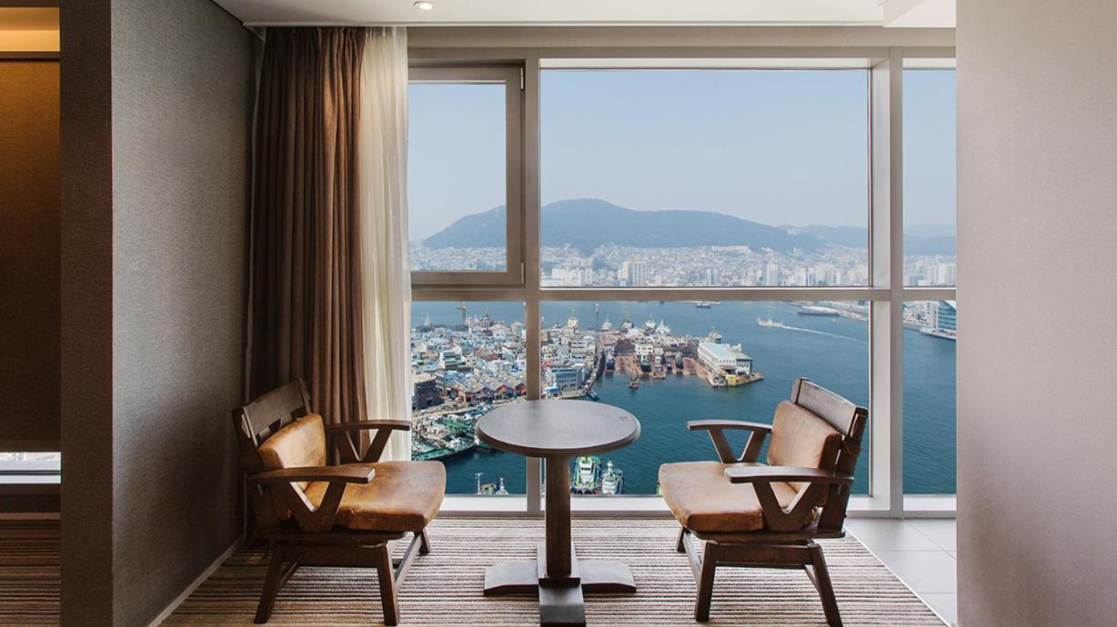 Island Hotel