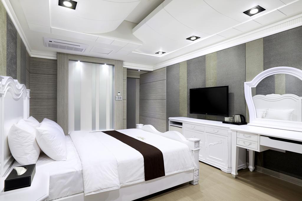 Songdo 3*